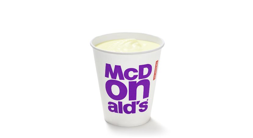mcdonalds-Banana-Milkshake-Small-2_product-header-desktop