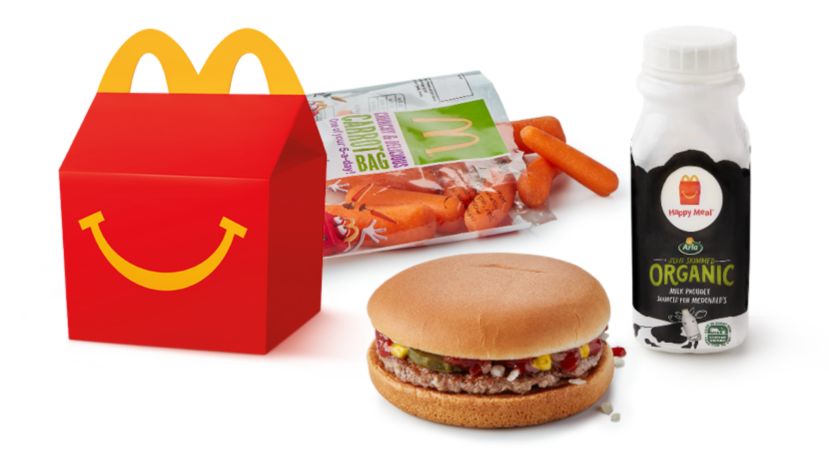mcdonalds-Hamburger-carrot-bag-bottle-jan-promo_product-header-desktop